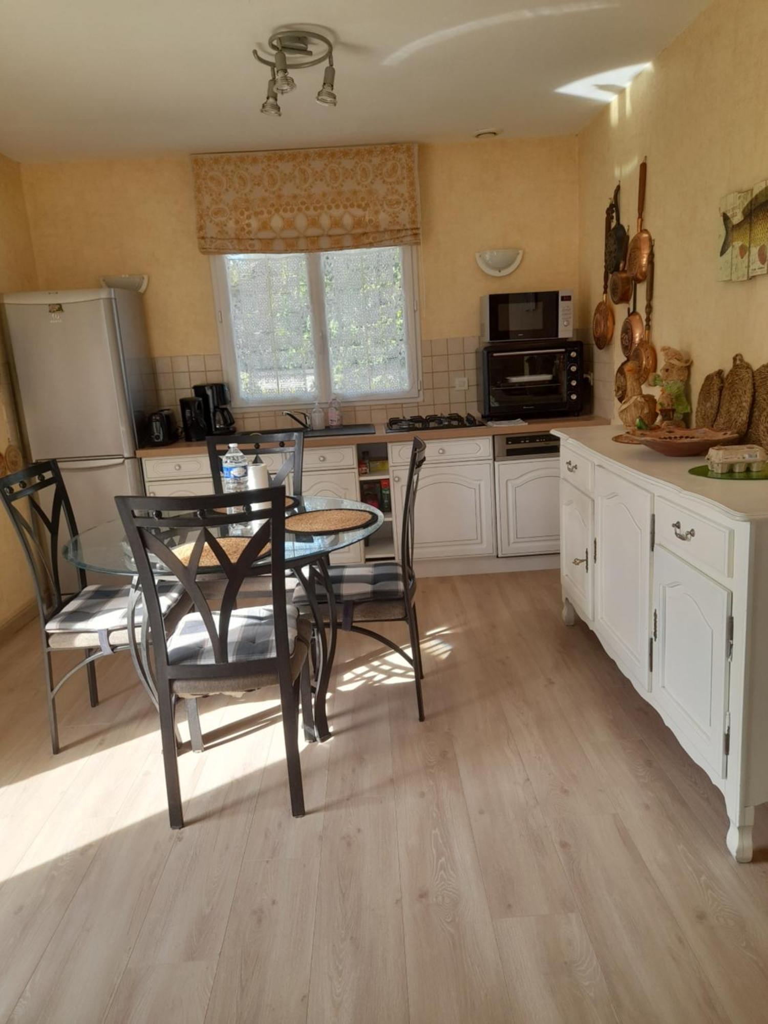L'Abri Des Ames Apartment Gerponville Bagian luar foto
